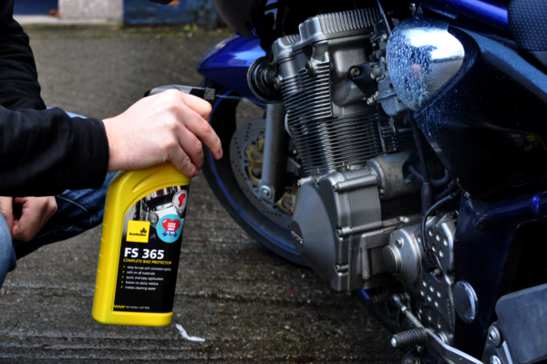 FS 365 - Complete Bike Protector - 1 Litre spray - Image 3